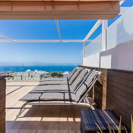 Penthouse With Private Roof Terrace - Tesoro Del Galeón *