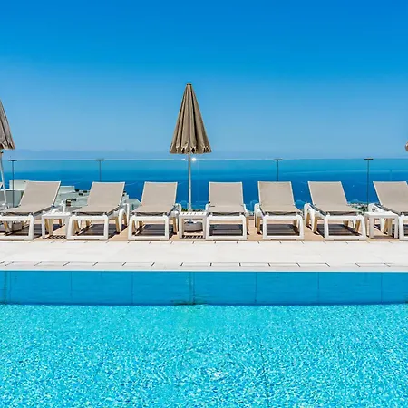 Penthouse With Private Roof Terrace - Tesoro Del Galeón *